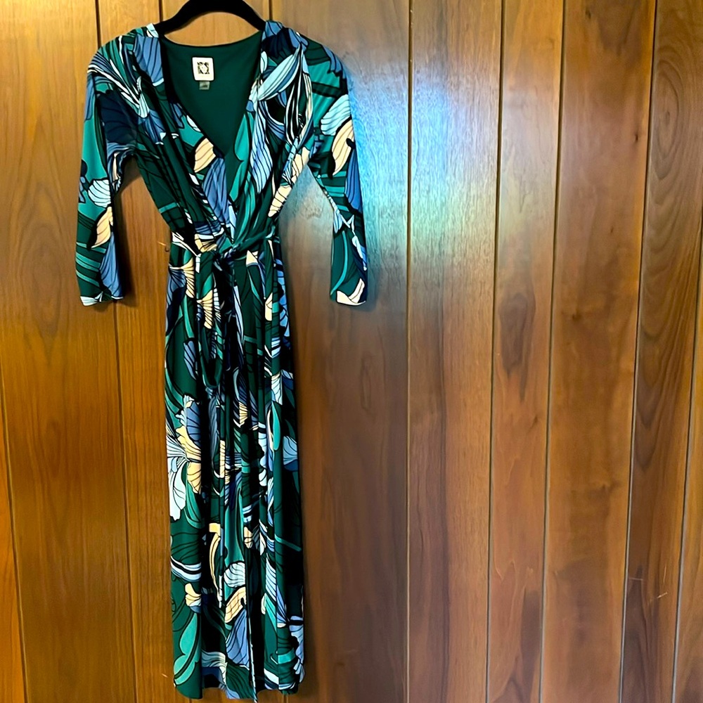 Super soft pattered 3/4 sleeve dress